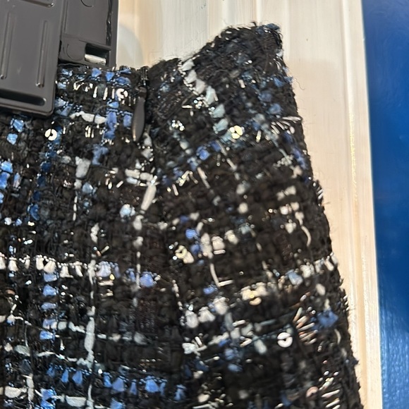 Women’s Bagatelle Collection Black and Blue Tweed Mini Skirt Size Large - Picture 6 of 8